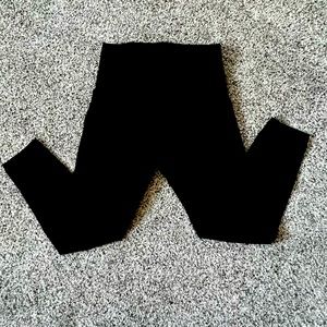 Black Lulu Lemon Leggings with Mesh, Size 8